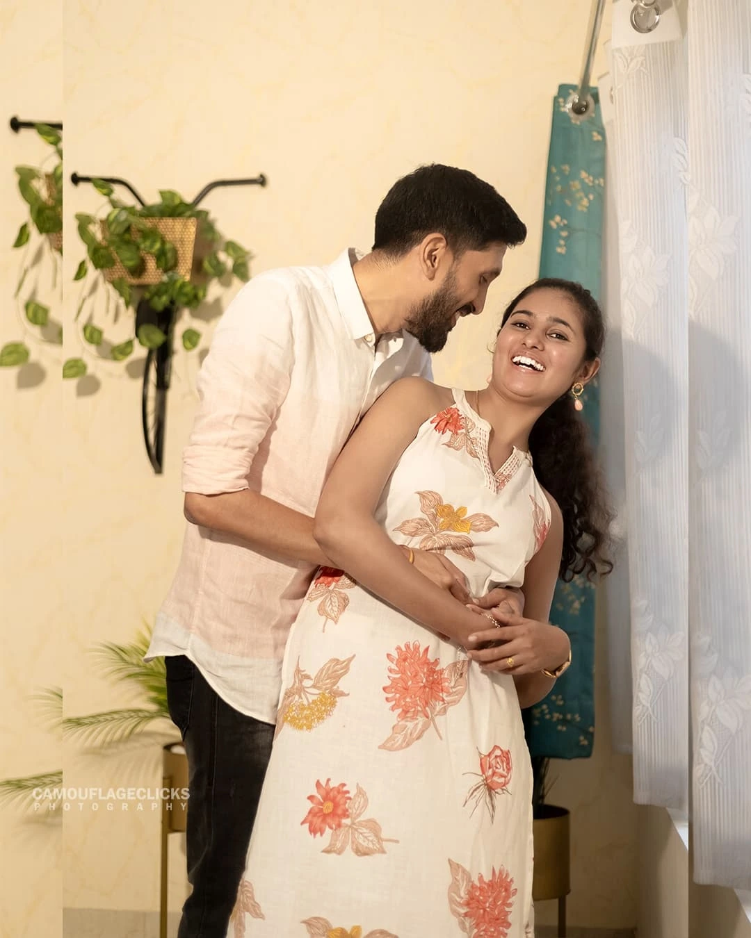 Rajkumar & Krittika Photoshoot, Outdoor Couple Shoot, Romantic Outdoor Photography, Pre-Wedding Outdoor Shoot, Natural Light Couple Portraits, Outdoor Love Story Shoot, Couple Photography Ideas.