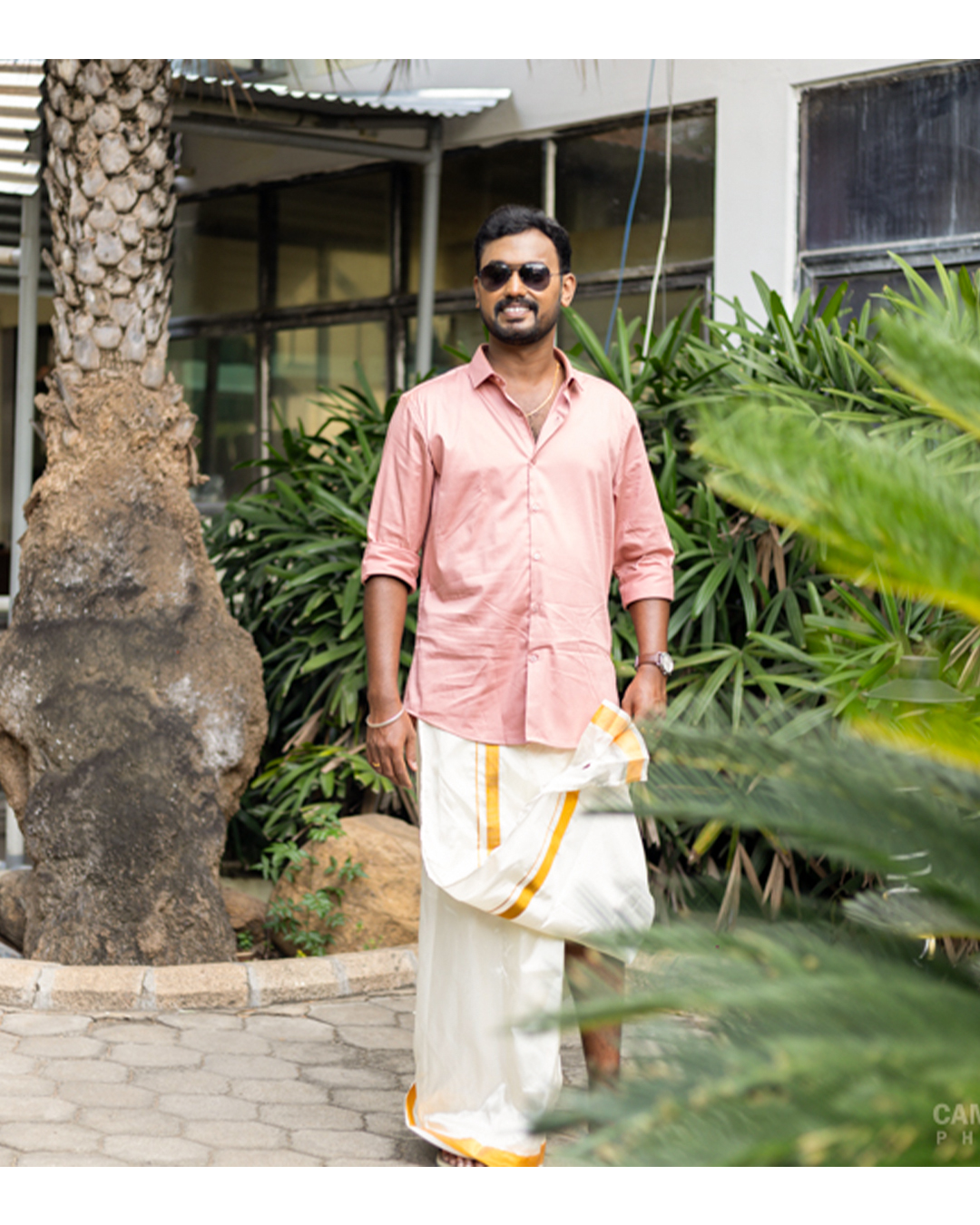 Prakash and Sneha wedding, Tamil wedding photography, wedding celebration, wedding photoshoot, traditional wedding moments, cultural wedding event, couple portrait photography, Camouflageclicks weddings, joyful wedding images, reception photography, candi